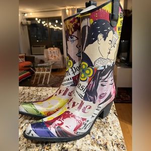 Comic Book Print Cowgirl Rainboots - Women’s